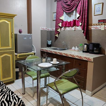 Center Parkway Pension House Kalibo Bagian luar foto