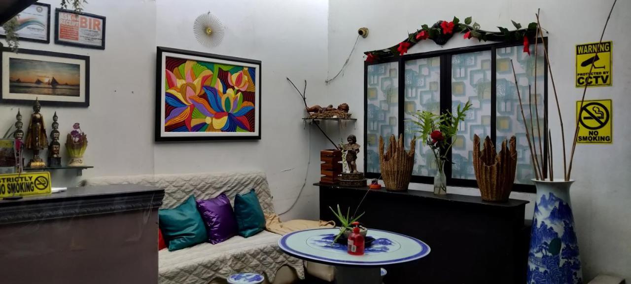Center Parkway Pension House Kalibo Bagian luar foto