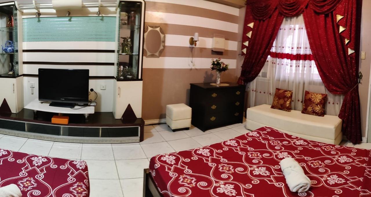 Center Parkway Pension House Kalibo Bagian luar foto