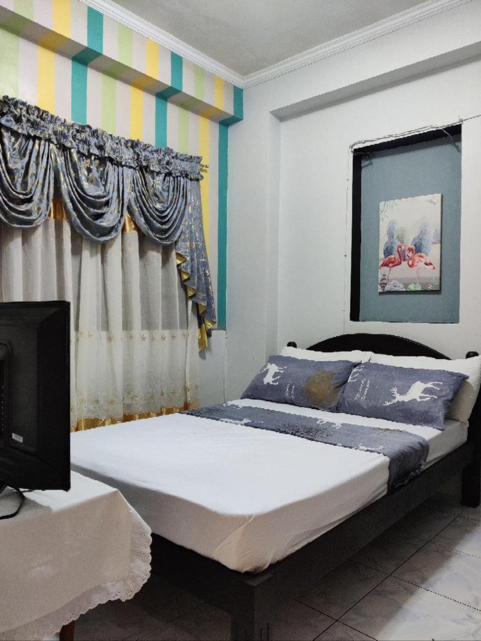 Center Parkway Pension House Kalibo Bagian luar foto