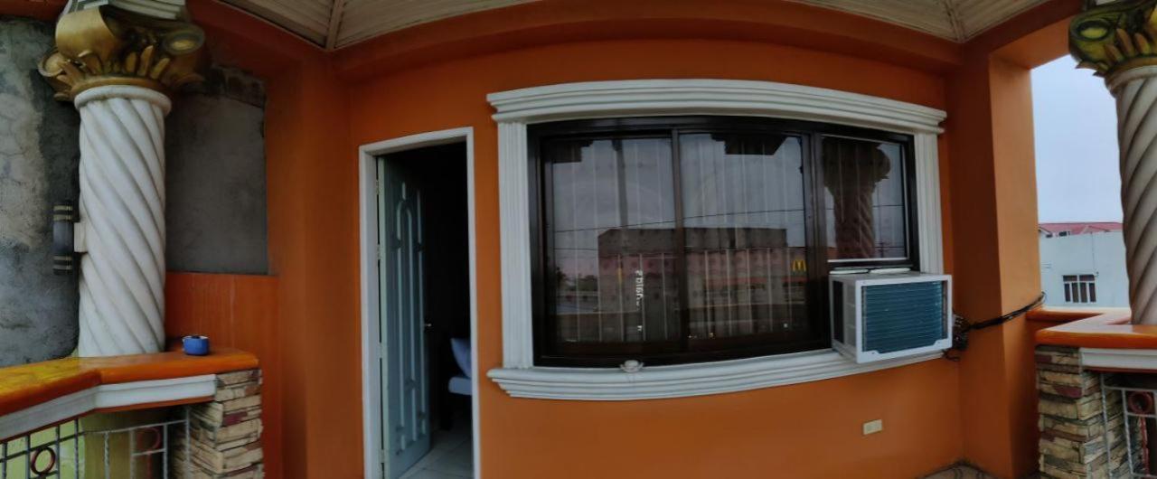 Center Parkway Pension House Kalibo Bagian luar foto
