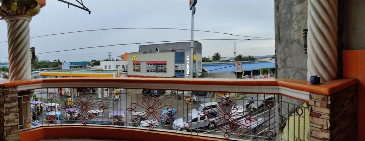 Center Parkway Pension House Kalibo Bagian luar foto