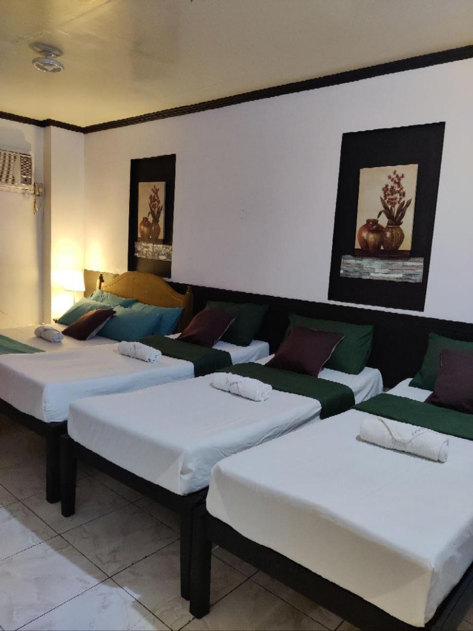 Center Parkway Pension House Kalibo Bagian luar foto