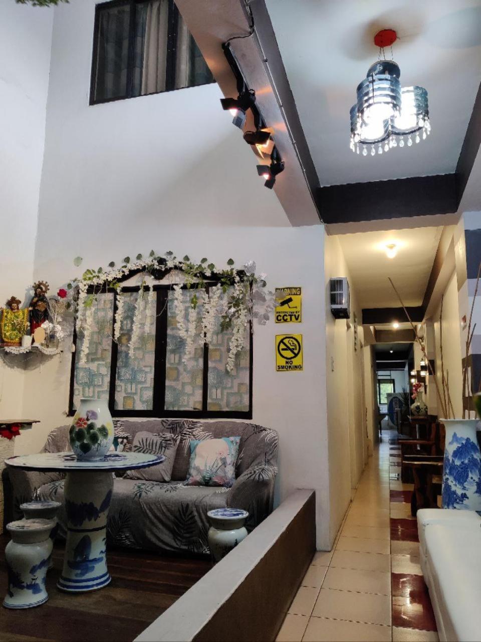 Center Parkway Pension House Kalibo Bagian luar foto