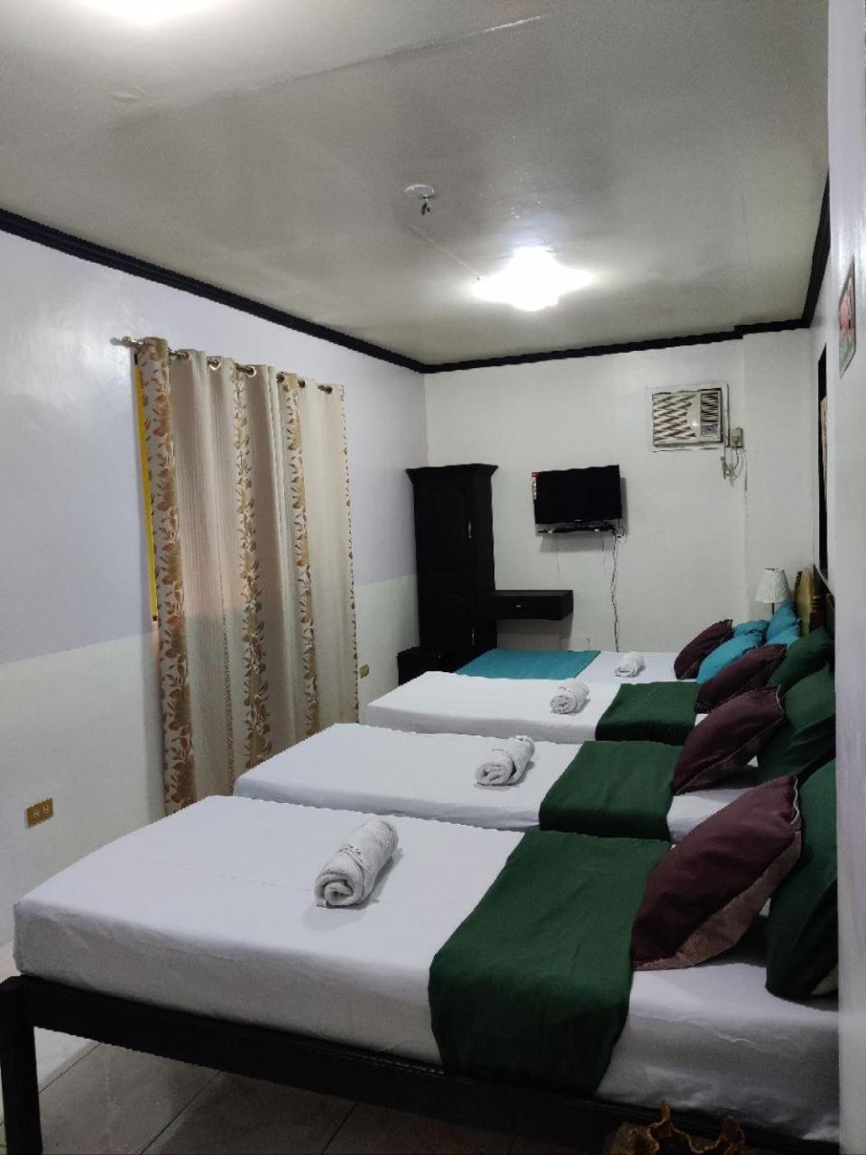 Center Parkway Pension House Kalibo Bagian luar foto